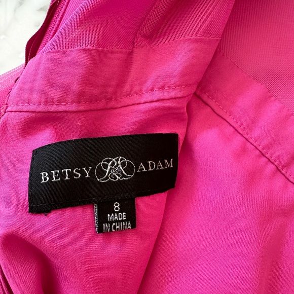 Betsy & Adam Mesh Corset Ball Gown. Size 8. Worn once. Retails at $310 - Picture 4 of 4